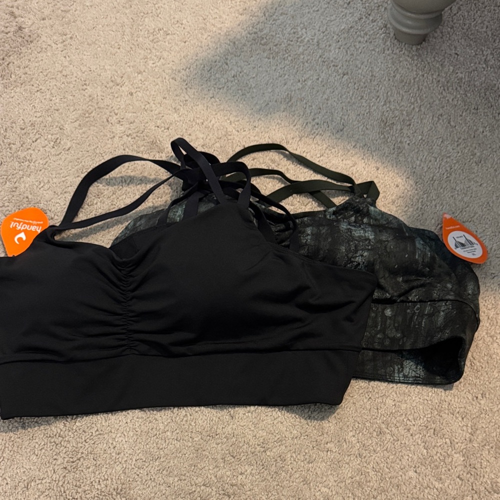 Black Women's Sports Bra